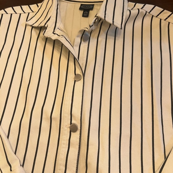 Striped Button-Up Shirt scoop brand size 16 100% cotton - Picture 5 of 9
